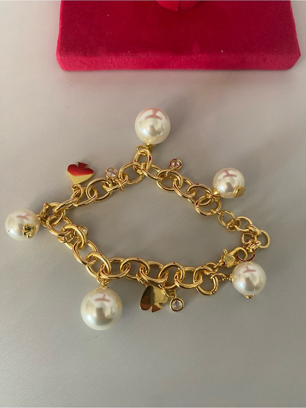 Gold-Tone Pearl Charm Bracelet with Heart spade Accents - Women Jewelry